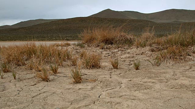 2 . Alvord Desert Steens Mountain Near Malhuer Wildlife Refuge . Alvord Desert Steens Mountain . Alvord Desert Steens Mountain Near Malhuer野生动物保护区视频素材