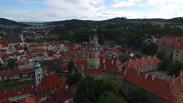 Český克鲁姆洛夫历史中心鸟瞰图视频素材