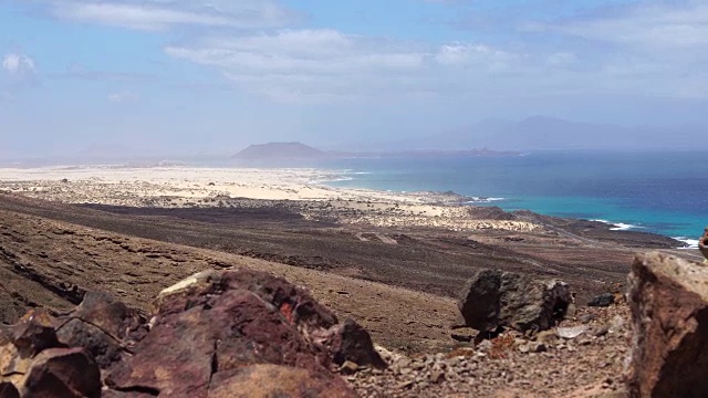 Montaña roja views - Fuerteventura东北海岸视频素材