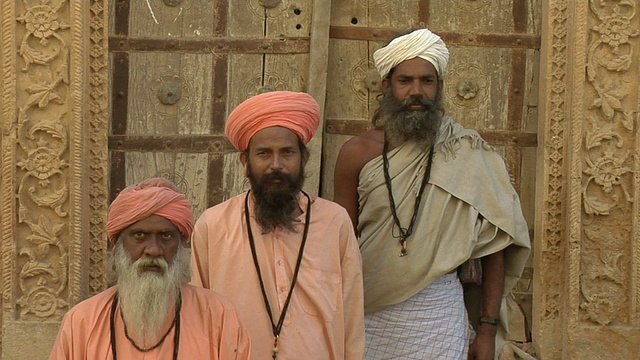 MS，三个苦行僧的肖像，Jaisalmer，拉贾斯坦邦，印度视频素材