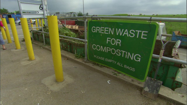 MS，堆肥容器回收中心，阿德利，牛津郡，英国视频素材
