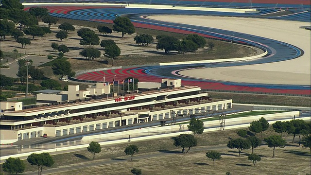 ZO, AERIAL, Paul Ricard Circuit, Le Castellet，普罗旺斯-阿尔卑斯-蔚蓝海岸，法国视频素材