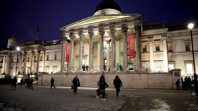 英国伦敦，国家画廊，夜间照明视频下载