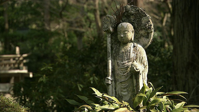 日本京都三禅宁寺石佛视频素材