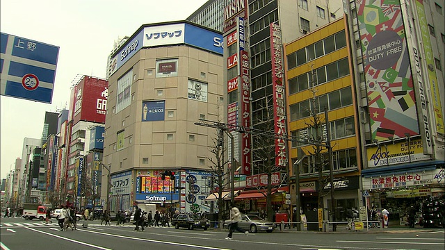 繁忙的街道，秋叶原，日本东京视频素材