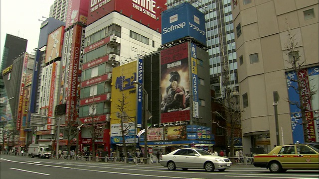 繁忙的街道，秋叶原，日本东京视频素材