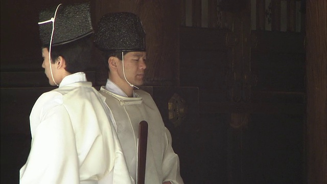 日本东京明治神社的祭司视频素材