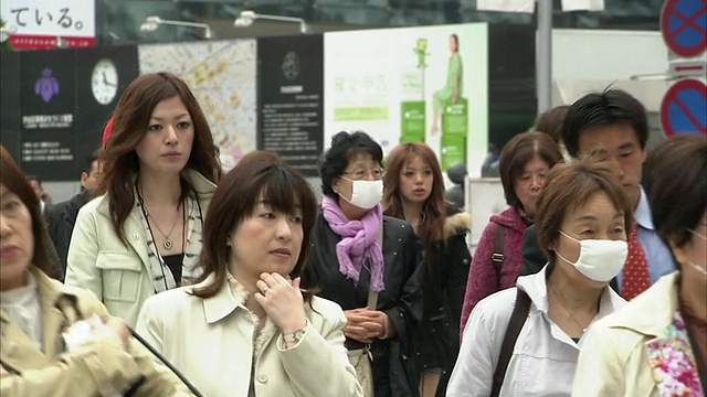 ZO女士选择了日本东京涩谷的人群视频素材