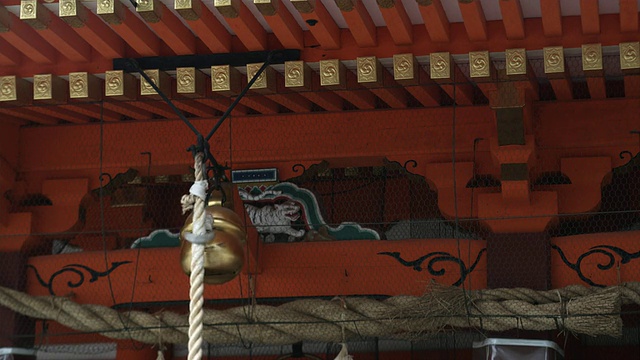 CU Bell在Yasaka神社，园，京都，日本视频素材