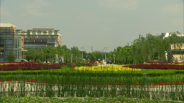 WS中国太阳能谷园区由皇明太阳能集团运营，位于中国山东德州视频素材