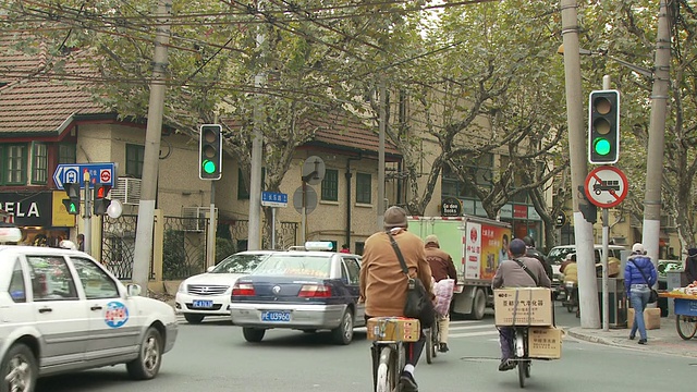 中国上海的城市交通视频下载