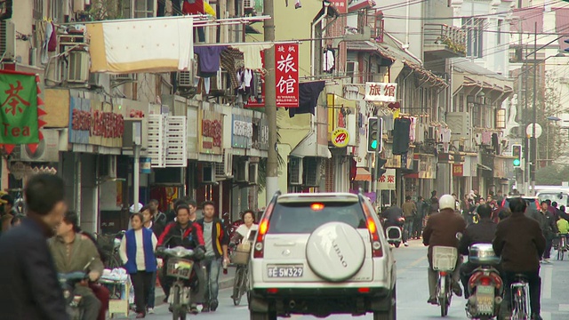 中国上海繁忙的街道视频素材