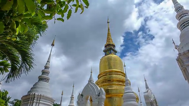 时间流逝:泰国清迈的宣道寺(变焦镜头)视频素材