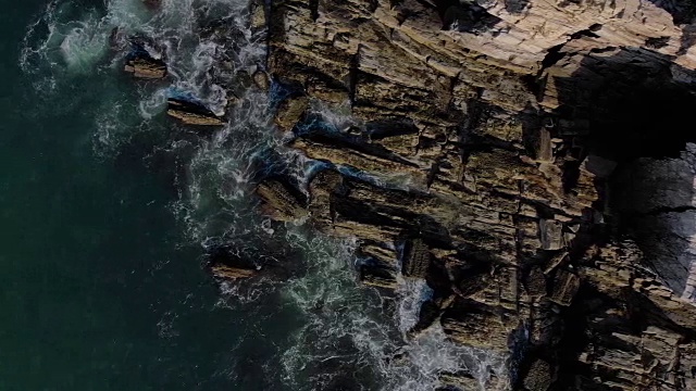 新英格兰落基海岸的俯视图视频素材