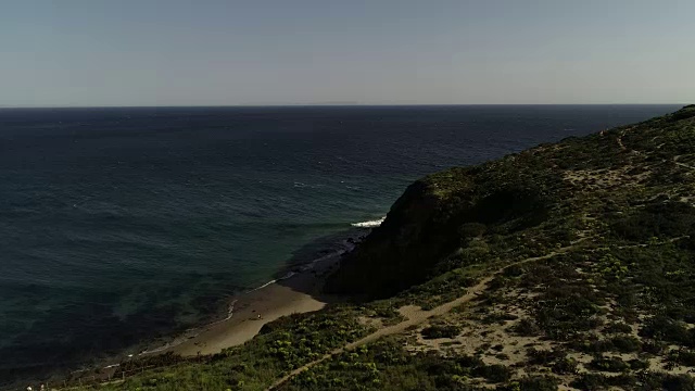 加州海滩的鸟瞰图视频素材