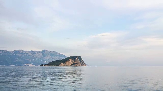 时间流逝，亚得里亚海，在黑山Budva市附近的Sveti Nikola岛视频素材