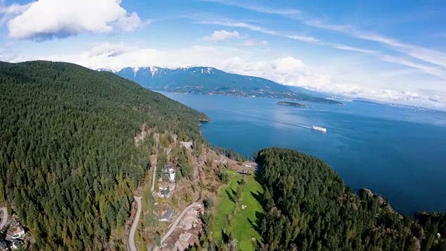 渡轮旅行西摩湾Bowen岛温哥华BC航空景观视频素材