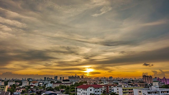 曼谷的日落:从白天到夜晚的延时视频素材