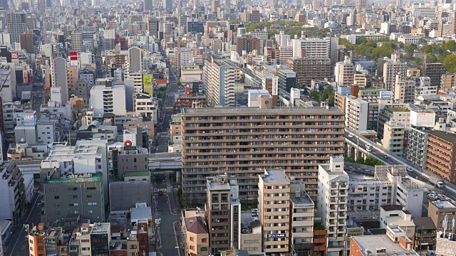 奥萨卡市中心空中俯瞰。道路交通全景。视频素材