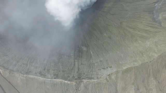 印度尼西亚东爪哇溴活火山移动。视频素材