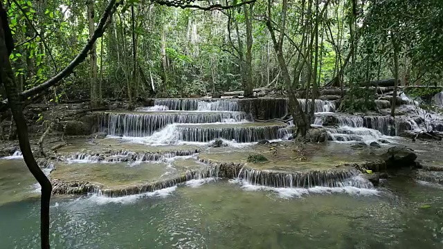 泰国西部瀑布视频素材