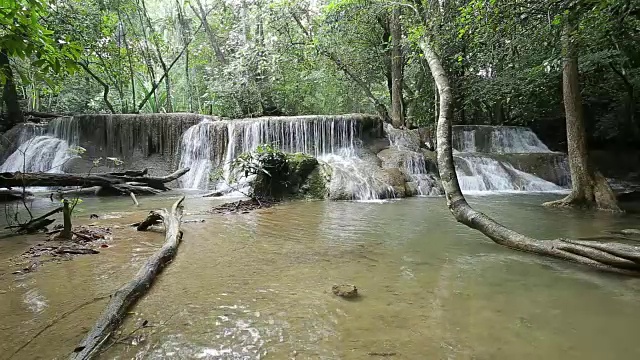 泰国西部瀑布视频素材