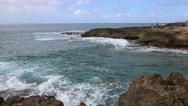 卡埃纳角的火山海岸视频素材