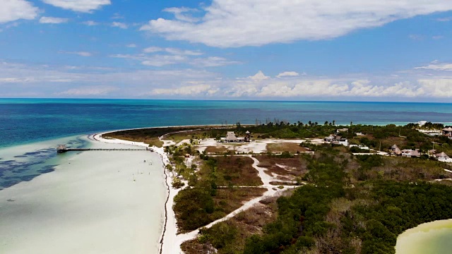 鸟瞰图的蓬可可在Isla Holbox，墨西哥视频素材