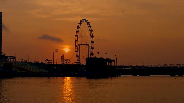 时间流逝的日出在湖上视频素材