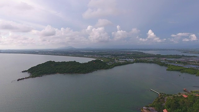 美丽的海洋和沿海农业村，航拍视频素材