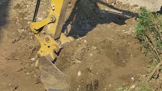 挖掘机负载斗视频素材