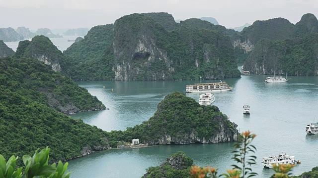 下龙湾观景台东侧景色视频素材