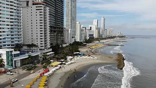 哥伦比亚卡塔赫纳的博卡格兰地区鸟瞰图视频素材