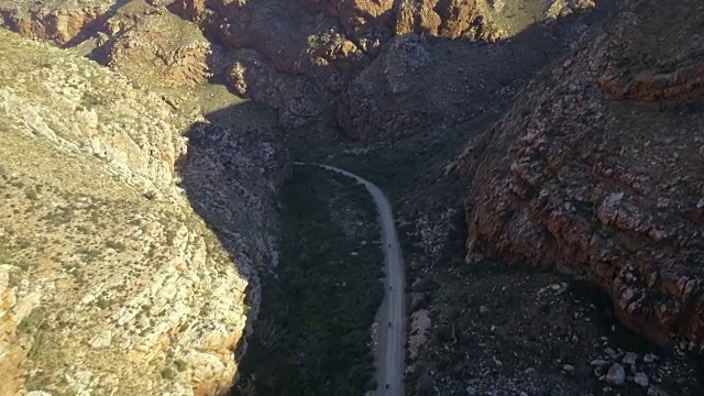 在风景优美的路线上视频素材