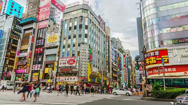 4K时间间隔:日本东京新宿歌舞伎町视频素材