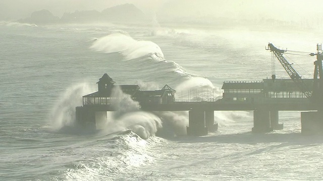 波涛汹涌的海面2视频素材