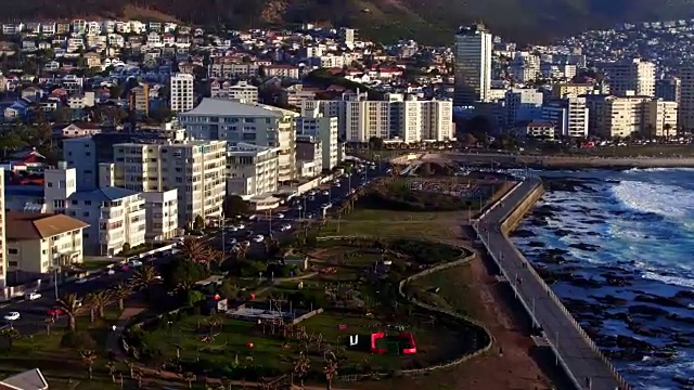 山、海、太阳，构成了美丽的风景视频素材