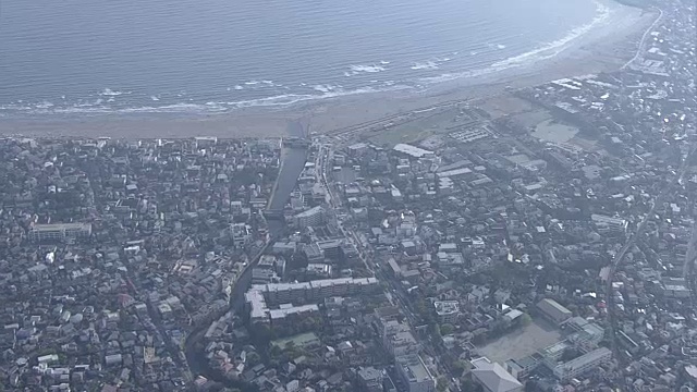 日本神奈川镰仓的空中交通堵塞视频素材