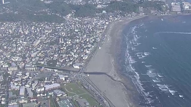 日本神奈川镰仓的空中交通堵塞视频素材