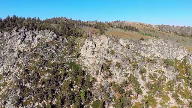 空中固定山地自行车和山地视频素材