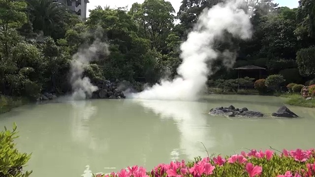 日本大分别府温泉(地热温泉)视频素材