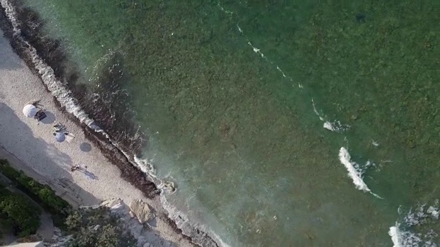 地中海海滩鸟瞰图视频素材