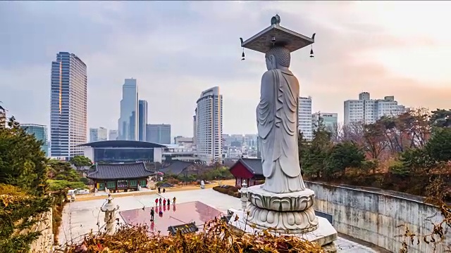 韩国首尔江南城的奉子寺夜景视频下载