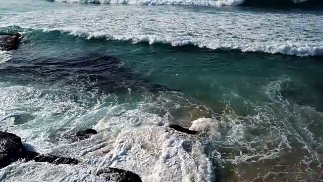 鸟瞰澳大利亚美丽的海岸线视频素材