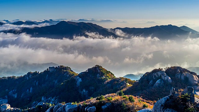 韩国松尼山上空的云海视频素材