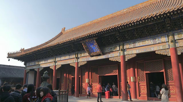 WSÊChinese architecture atÊYongheÊTemple，北京，中国视频素材