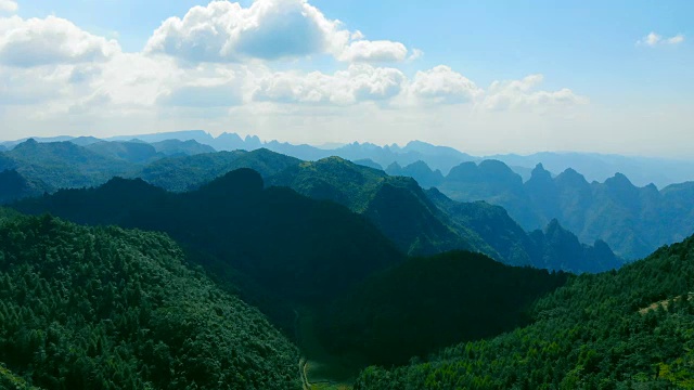 航空拍摄的山谷视频素材