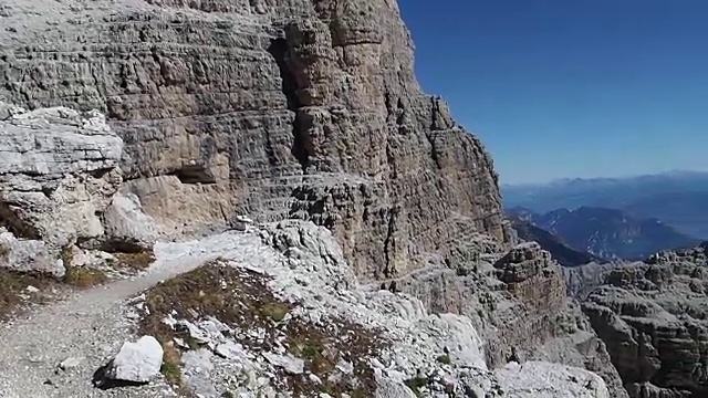 布伦塔白云石山的山峰。Trentino、意大利视频素材