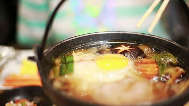 日本Sukiyaki, nabe视频素材