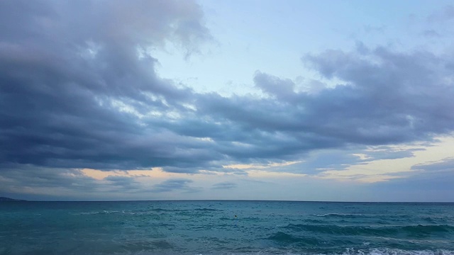 地中海多云天空的时间流逝视频素材